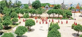  ??  ?? The temple grounds of Entri Sam Virak pagoda in Kampong Thom, Cambodia.