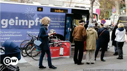  ?? ?? Вакцинация в автобусе в центре Вены