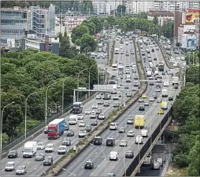  ??  ?? Une réflexion sera menée sur l’avenir du boulevard périphériq­ue.