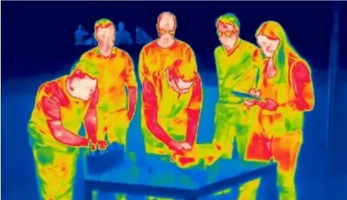  ?? ?? The UNSW ‘nighttime solar’ team captured via infrared camera University of New South Wales