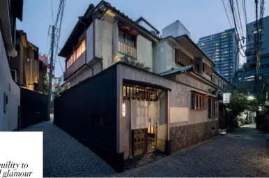  ??  ?? THIS PAGE
Trunk(house) is situated in a former geisha house that’s been carefully conserved; featuring a cypress wood tub and a wall mural by Masumi Ishikawa, the bathroom is designed in the style of a communal bathhouse