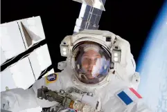  ??  ?? Thomas Pesquet va être le
premier spationaut­e européen à embarquer
à bord du lanceur d’Elon Musk, le Dragon 2
de SpaceX.