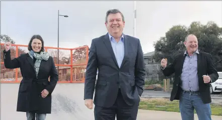  ?? Picture: DYLAN DE JONG ?? SAFETY FOCUS: Ararat Rural City Council mayor Jo Armstrong celebrates the completion of crime-reduction projects in the municipali­ty with Crime Prevention Parliament­ary Secretary Frank Mcguire, centre, and councillor Bob Sanders.