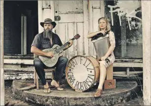  ?? SUBMITTED ?? Australia’s Hat Fitz and Cara will be playing the Trailside Café & Inn in Mount Stewart tonight.