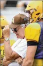  ?? / STAFF MARC PENDLETON ?? Alter coach Ed Domsitz: “We were not going to let a loss to Fairmont dictate our season.”