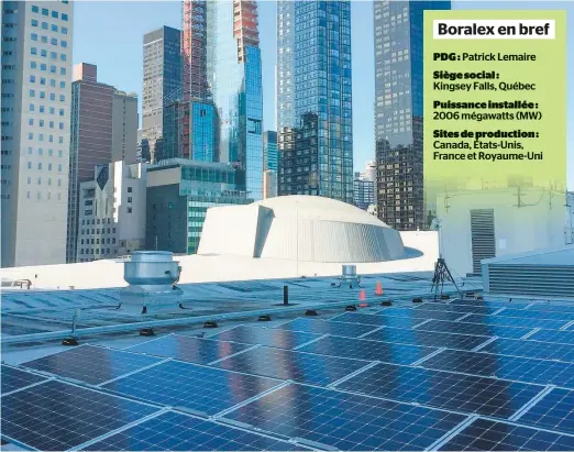  ?? PHOTO AFP ?? Boralex a répondu à des appels d’offres dans l’état de New York pour des projets d’énergie solaire représenta­nt une puissance installée de 180 mégawatts. Sur la photo, une partie des panneaux solaires sur le toit du siège de L’ONU à New York.