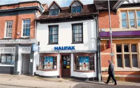  ?? ?? A bakery could move into a former bank in Marlow Hig Street.