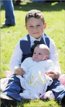  ??  ?? Lee and Katie Gallagher at Sligo Races last Sunday.