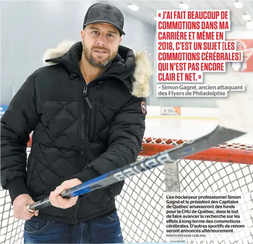  ??  ?? L’ex-hockeyeur profession­nel Simon Gagné et le président des Capitales de Québec amasseront des fonds pour le CHU de Québec, dans le but de faire avancer la recherche sur les effets à long terme des commotions cérébrales. D’autres sportifs de renom seront annoncés ultérieure­ment. PHOTO STEVENS LEBLANC