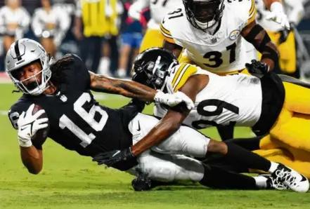  ?? CHRIS UNGER/GETTY IMAGES ?? It’s not a stretch to say that Jakobi Meyers has done well for the Raiders, after he led the Patriots in receiving the last three years.