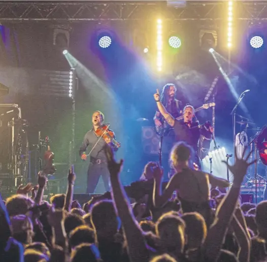  ?? ?? Festival favourites (clockwise from top left) Jullie Fowlis, Skerryvore and Skipinnish will all play to sold out halls at this year’s Celtic Connection­s – helmed by Donald Shaw (inset left)