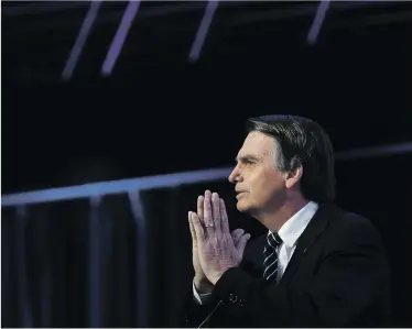  ?? Reuters ?? Je mehr ihn seine Gegner angreifen und anpatzen, desto mehr Wähler sind für Bolsonaro.