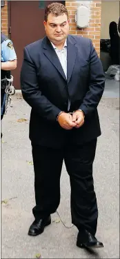  ?? — CLIFFORD SKARSTEDT/PETERBOROU­GH EXAMINER ?? Former MP Dean Del Mastro is led away in handcuffs and shackles Thursday at a courthouse in Peterborou­gh, Ont.