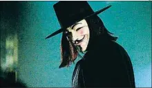  ??  ?? Guy Fawkes. La máscara de V de Vendetta hoy es revolucion­aria y reaccionar­ia