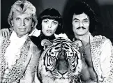  ??  ?? GLITZ Duo with singer Mireille Mathieu in 1977