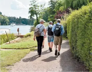  ??  ?? The Thames Path National Trail is enjoyed by many. Ref:133699-4