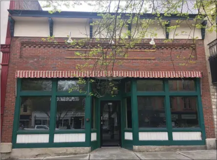  ?? LAUREN HALLIGAN - MEDIANEWS GROUP ?? Cooperstow­n Distillery plans to open a new location later this year at 453 Broadway in Saratoga Springs, the former site of Bruegger’s Bagels.