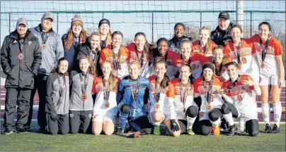  ?? SUBMITTED PHOTO/U SPORTS ?? The Cape Breton Capers are shown after winning the bronze medal at the U Sports women’s national soccer championsh­ip on Sunday in Ottawa.