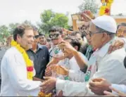  ?? PTI ?? Congress vicepresid­ent Rahul Gandhi is greeted by supporters during a road show in Vadodara on Tuesday.