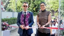  ??  ?? HSBC Premier Centre being reopened by Betty Miao, Head of Retail Banking & Wealth Management Internatio­nal, Asia Pacific and Mark Prothero, CEO of HSBC Sri Lanka and Maldives, while Nadeesha Senaratne, Country Head of Retail Banking & Wealth...
