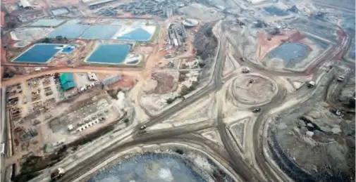  ??  ?? The Kansashi mine that had been shut is now the largest mine in Africa. Aerial view of Kansanshi mine including the plant, pit, tailings dams, conservati­on park