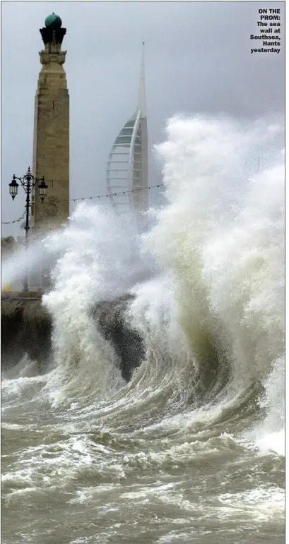  ?? Picture: LUKE MACGREGOR ?? ON THE PROM: The sea wall at Southsea, Hants yesterday