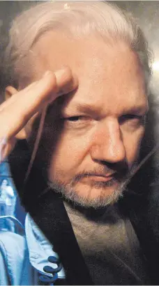  ?? FOTO: DANIEL LEAL/AFP ?? Julian Assange droht die Auslieferu­ng in die USA.