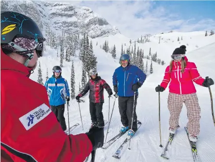  ?? HENRY GEORGI ?? The Telus Winter Sports School at Fernie Alpine Resort. “As the level of the skier or rider goes up, so does the experience of the instructor” who will provide the lesson, says Wendy Reade (not shown), director of guest service and snow school at...