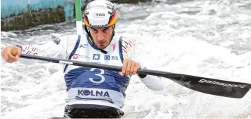  ?? Foto: dpa ?? Vergangene­s Wochenende gewann der Augsburger Sideris Tasiadis noch das Weltcup Rennen in der Slowakei, bei der zweiten Station in Krakau verpasste er das Finale. Nun folgt das Rennen auf seiner Heimstreck­e in Augsburg.