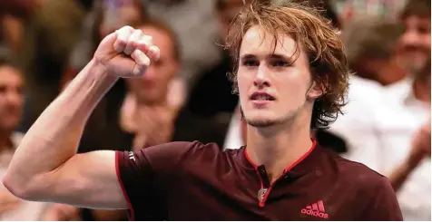  ?? Foto: Witters ?? Alexander Zverev hat in dieser Saison fünf Turniere gewonnen. Es ist das bislang beste Jahr des 20 Jährigen. Nun mag er es bei den ATP Finals in London mit guten Leistungen krönen. Er ist der erste Deutsche seit 2003, der an dem Turnier teilnimmt....