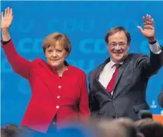  ?? FOTO: DPA ?? In Münster stärkte Bundeskanz­lerin Angela Merkel (CDU) dem Spitzenkan­didaten ihrer Partei in NRW, Armin Laschet, den Rücken