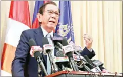  ?? HENG CHIVOAN ?? Minister of Water Resources and Meteorolog­y Lim Kean Hor on Thursday urged the media to disseminat­e up-to-date informatio­n.