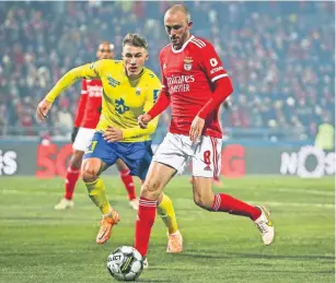  ?? ?? Aursnes dominador, no triunfo do Benfica em Arouca