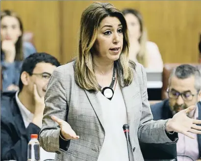  ?? JOSE MANUEL VIDAL. / EFE ?? Susana Díaz, en la imagen, volverá hoy a encontrars­e con Pedro Sánchez en el comité federal del PSOE