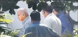  ?? VIPIN KUMAR/HT ?? MJ Akbar arrives at his residence at Teen Murti Lane in New Delhi on Sunday.