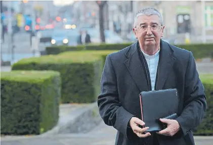  ?? AP ?? Crítico. El primado de la Iglesia irlandesa, Diarmuid Martin, replicó comentario­s del Papa sobre la pedofilia.