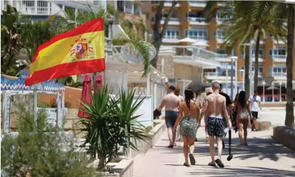  ?? Photograph: Enrique Calvo/Reuters ?? The dress code has been introduced to give tourists a signal that they shouldn’t go to restaurant­s in beach clothes or after drinking in the streets.