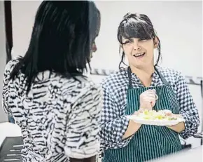  ?? L.TATO ?? El Comedor Social Ítaca ofrece comida para jóvenes en situación vulnerable