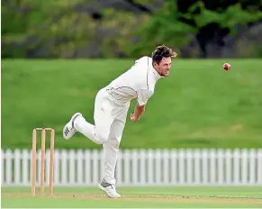  ?? GETTY IMAGES ?? Matt Henry bowls for Canterbury at Hagley Oval in October but looks unlikely to be unleashed against Sri Lanka on his home turf next week.