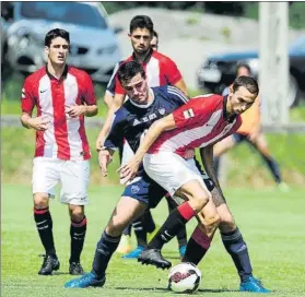  ?? FOTO: JUAN ECHEVERRÍA ?? Sus chicos Kuko ha dirigido durante seis años a los cachorros