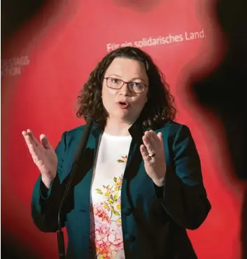  ?? Foto: Bernd von Jutrczenka, dpa ?? „Wir werden Hartz IV hinter uns lassen“: Die SPD-Vorsitzend­e Andrea Nahles rüttelt schon länger an den Sozialrefo­rmen des früheren SPD-Kanzlers Gerhard Schröder.