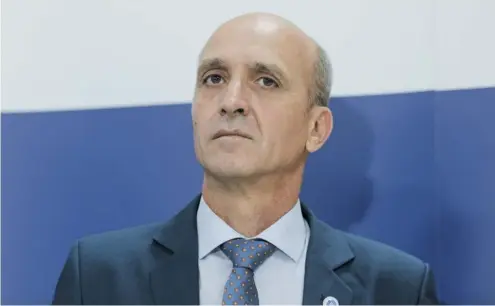  ?? INQUAM PHOTOS / GEORGE CĂLIN ?? Declaraţii de presă susţinute de Sorin Ion,la sediul ministerul­ui Educației din București,joi 30 iunie 2022.