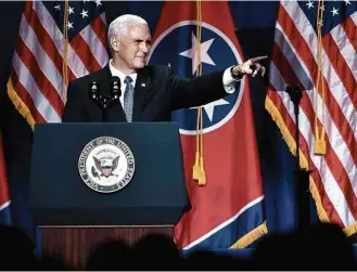  ?? Andrew Nelles - 3.ago.2017/The Tennessean/Associated Press ?? Vice-presidente dos EUA, Mike Pence, discursa em evento no Tennessee, no último dia 3