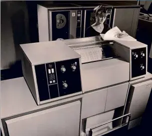  ??  ?? ABOVE Machines were huge – you could demolish a wall with this line printer