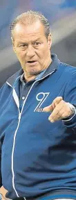  ?? DPA-BILD: KIRCHNER ?? pbernimmt auf Schalke: Huub Stevens