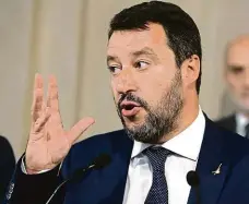  ?? Foto: Reuters ?? Ostrouhal Matteo Salvini, nyní nejpopulár­nější italský politik.