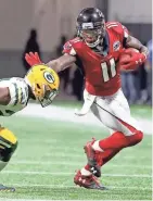  ?? JIM MATTHEWS / USA TODAY NETWORK-WISCONSIN ?? The Green Bay defense has been shredded by speedy receiver Julio Jones and the Atlanta offense in recent years.