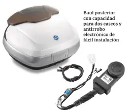  ??  ?? Baul posterior con capacidad para dos cascos y antirrobo electrónic­o de fácil instalació­n