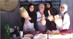  ??  ?? طاولة قرى الدلتا المصرية خلال الاحتفال