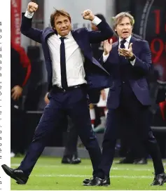  ?? GETTY IMAGES ?? L’esultanza di Conte e Orali dopo la fine del derby